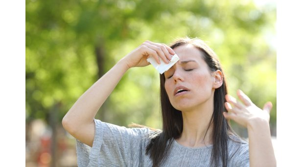 Sintomi dell'insolazione: quando è colpo di sole e colpo di calore?
